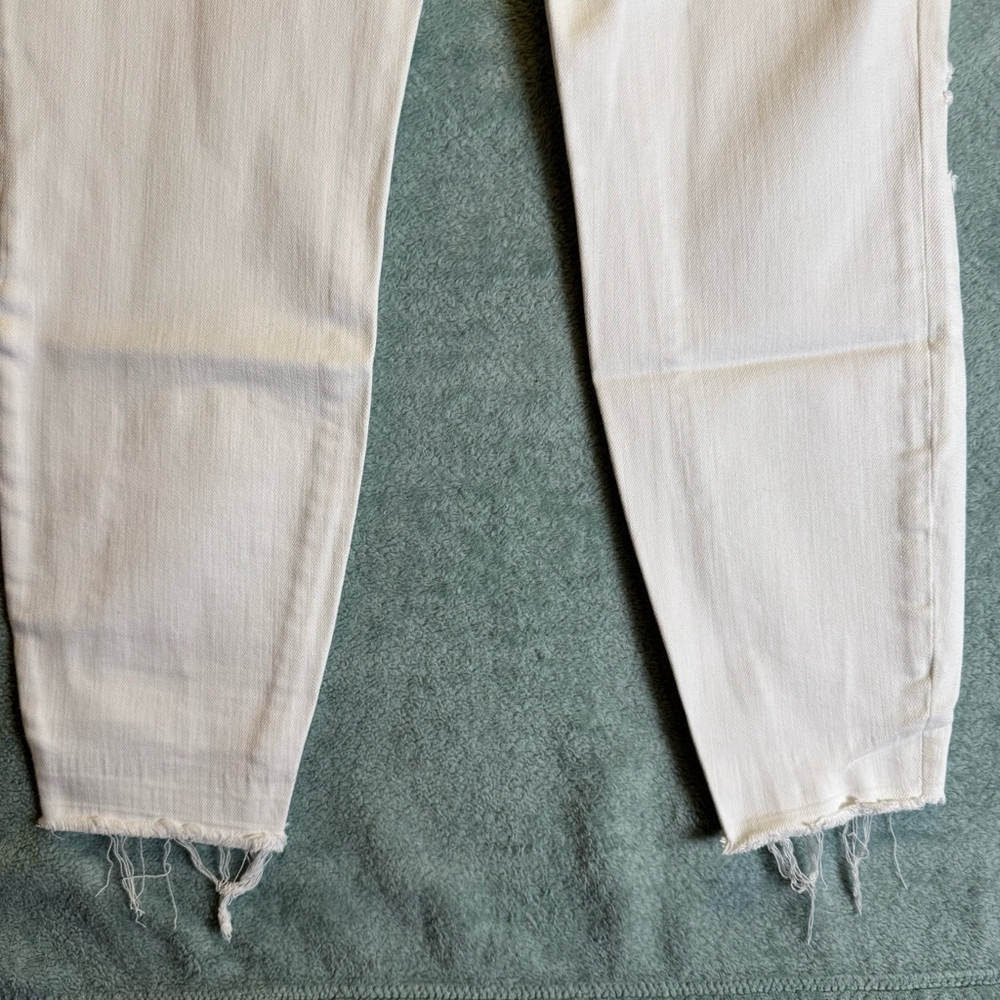 Women's Spanx White Denim Ankle Jeggings Size L Distressed Raw Hem - Picture 11 of 11